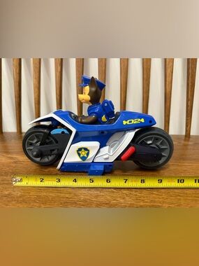 PAW Patrol: The Movie Chase RC Motorcycle (No Remote)